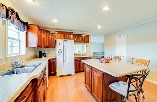 Golconda Casa | Walk to Ohio River: Golconda Home w/ Water Views!