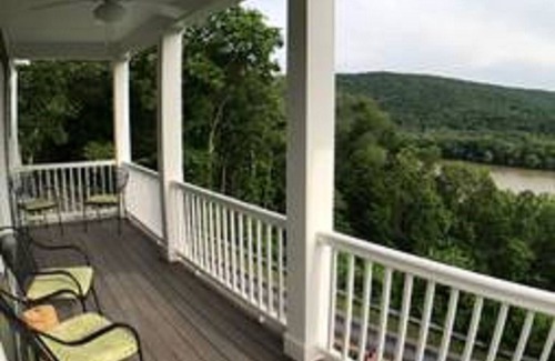 Knoxville Casa | Camina hasta el río Potomac y el centro de Harpers Ferry