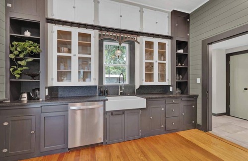 New Braunfels Casa | Walk to Schlitterbahn with Firepit