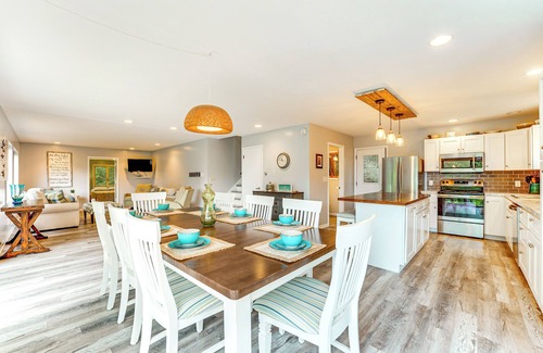 Montague Casa | Walk to Semi-Private Beach: Lake Michigan Getaway
