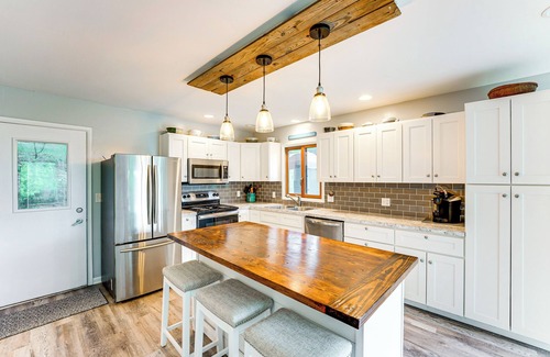 Montague Casa | Walk to Semi-Private Beach: Lake Michigan Getaway