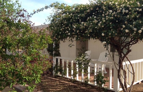 Temecula Casa | A pie de varias de las mejores bodegas de la zona, a menos de una milla de distancia.