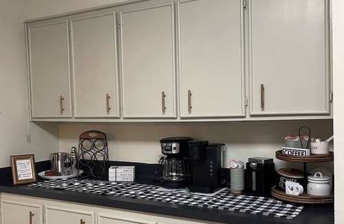 Nacogdoches Casa | Walk to SFA, Centrally located 3 bedroom in historic Pecan Street Neighborhood