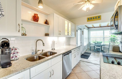 Ormond Beach Plaza Casa | Walk to Shore + Pier: Family Home in Ormond Beach