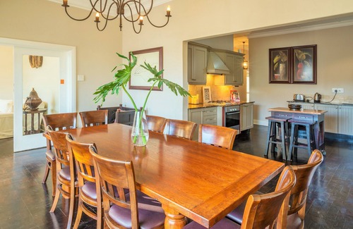 Green Point Casa | Uber Chic Heritage House