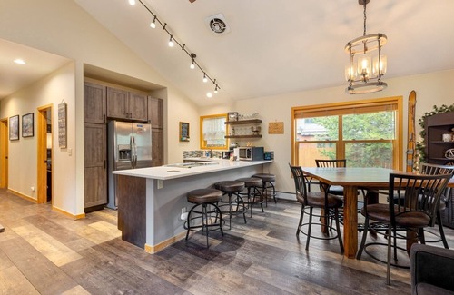 Mountain House Casa | Walk to the Lifts/Private Garage/Hot Tub Access/Custom Kitchen