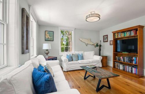 Orleans Apartamento | Walk to Town Fully Renovated