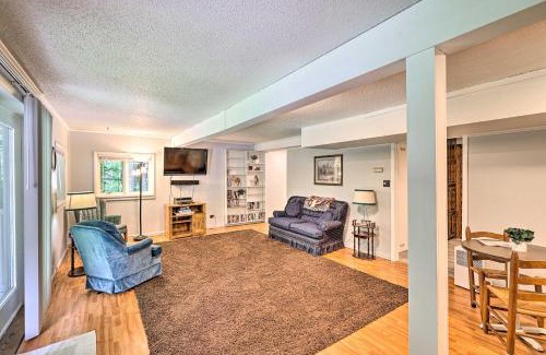 Roan Mountain Casa | Walk to Trails Creekside Roan Mountain Cabin