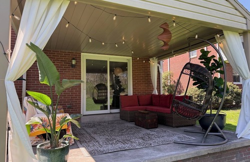 Dark Hollow Woods Casa | Walk to US OPEN! 4 bedroom house in Oakmont blocks from Oakmont Country Club