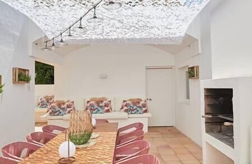 Ibiza Town Villa | Beach & Nightlife At Steps Away