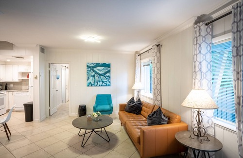 Wilton Manors Casa | Walk to Wilton Drive - Spacious Quiet Villa 1