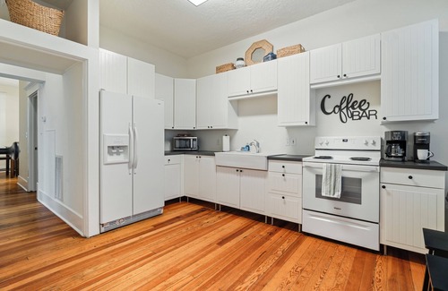 Downtown Chattanooga Casa | Walk & Wander - Choo Choo, Eats, Southside Fun - Entire House