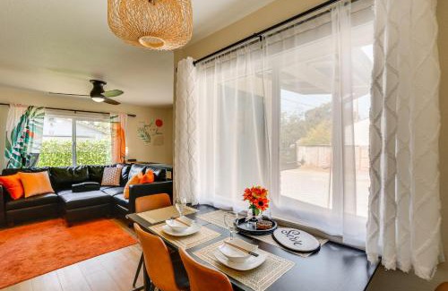 Redding Casa | Walkable and Bright Bungalow in Dtwn Redding!