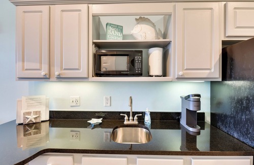 Rosemary Beach Apartamento | Walkable Condo w/ View Btwn Rosemary & Alys Beach!