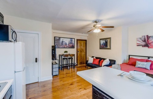 Quality Hill Apartamento | Walkable Downtown KC*Private Parking