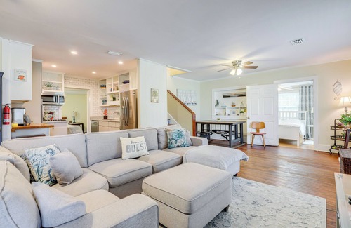 St. Marys Casa | Walkable Home w/ Porch in Dtwn St Marys!