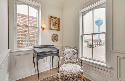 Spring Grove Apartamento | Walkable Main Street Location: Spring Grove Apt