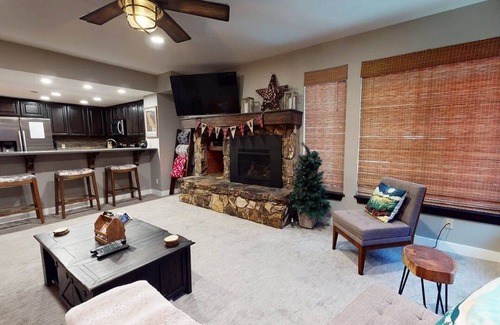 Mammoth Lakes Condominio | Walkable to Canyon Lodge! Silver Bear 23