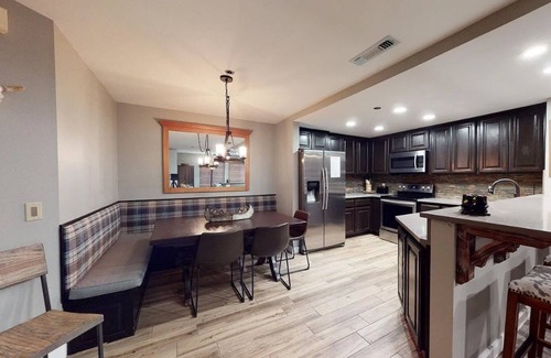 Mammoth Lakes Condominio | Walkable to Canyon Lodge! Silver Bear 23
