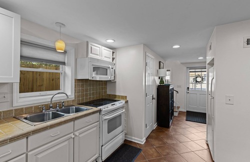 New Bern Casa | Walkable to Downtown!