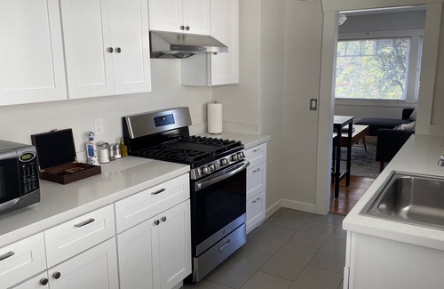 Oakland Apartamento | Walker's Paradise in Oakland