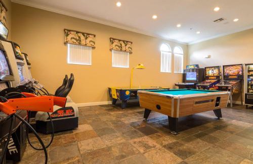 Kissimmee Casa | Walkin' on Sunshine - 5 bed pool home in Terra Verde Resort near Disney