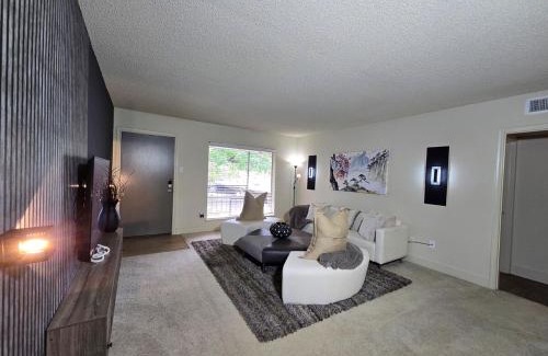 Houston Apartamento | Walking Distance Galleria Condo 2BR 2BA Pool