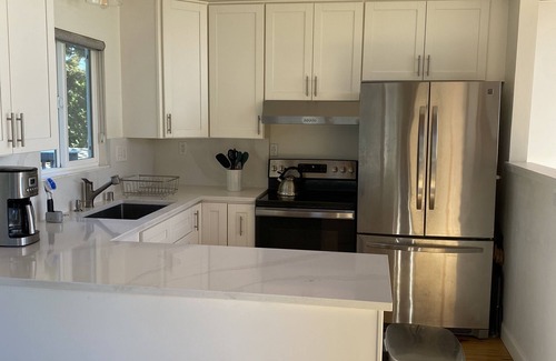 Capitola Casa | Walking Distance To Beach and Capitola Village 30 Day Rental