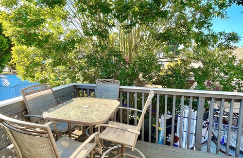 Capitola Casa | Walking Distance To Beach and Capitola Village 30 Day Rental
