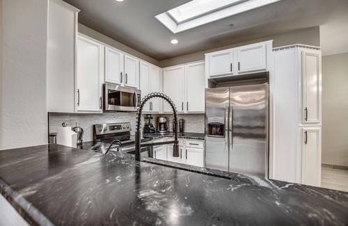 North Scottsdale Casa | Walking distance to Scottsdale sports complex, Barrett Jackson, and Phoenix Open