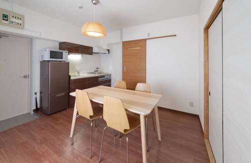 Kawaguchi Cabaña | Wallaby House