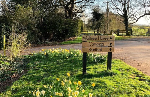 Brackley Cabina | Walltree House Glamping - Cozy Glamping experience