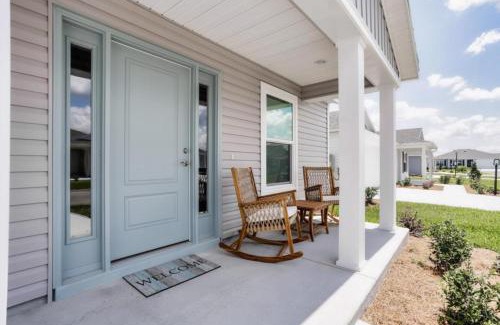 Sumter County Casa | Walmer - Moultrie Creek 3-2 Cottage Home- Villagepeople