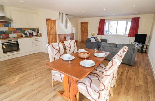 Ardens Grafton Cabaña | WALNUT COTTAGE, family friendly, with a garden in Welford-On-Avon