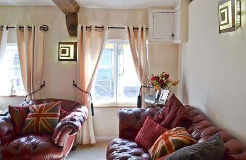 Sproughton Casa | Walnut Cottage