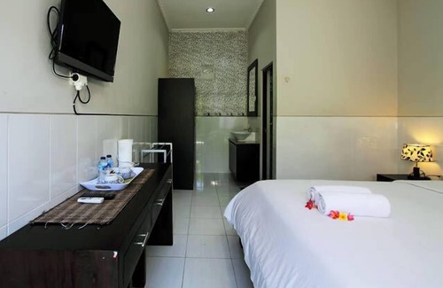 Kartika Plaza Casa | Wana Kubu Homestay