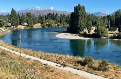 Albert Town Apartamento | Wanaka Riverside Townhouse Retreat