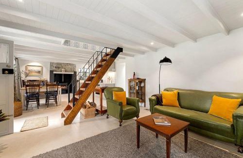 Albert Town Casa | Wanaka Stone Cottage - Wanaka Holiday Home