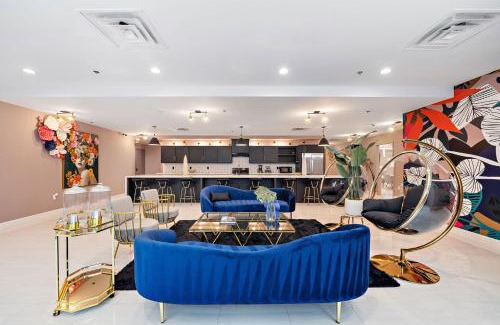 South Central Houston Hotel | Wanderstay Boutique Hotel