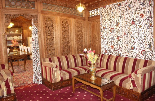 Sudarbal Alquiler De Eote | Wangnoo Worth Houseboats