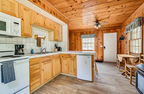 Almelund Cabina | Wannigan Point Cabin #1