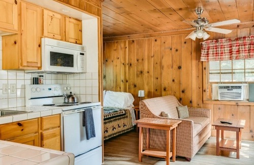 Taylors Falls Cabina | Wannigan Point Cabin #5