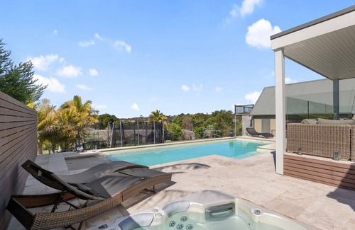 Ingleside Casa | Waratah Retreat a country retreat by the sea