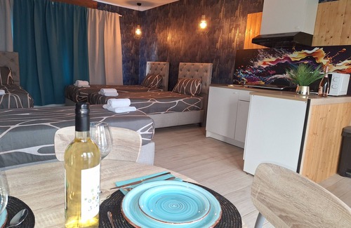Sint-Eloois-Vijve Hotel | Waregem Hotel A