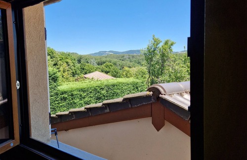Dardilly Condominio | Warm and bright apartment near Lyon
