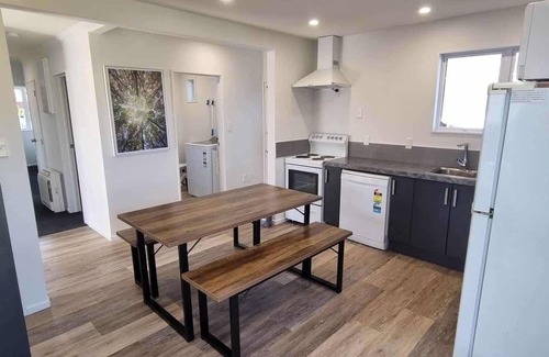 Invercargill Casa | Warm and Cosy - 3 Bedroom Home
