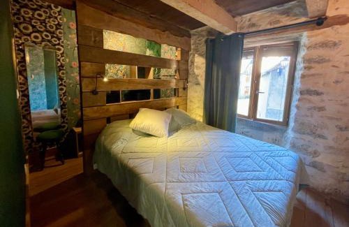 Egliseneuve-d'Entraigues Casa | Warm and cozy house
