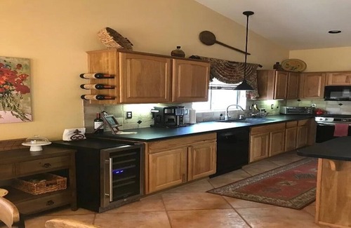 Pebblecreek Casa | Warm and welcoming Tuscan home in award-Winning Pebble Creek Resort Community.