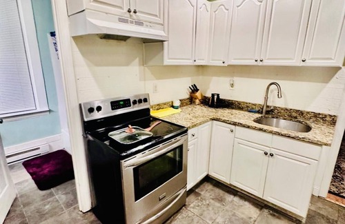 Milford Apartamento | Warm Cozy 1-bedroom apartment in Marvelous Milford with FAST WiFi &Free Parking
