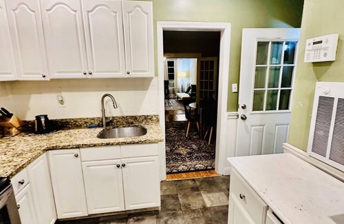 Milford Apartamento | Warm Cozy 1-bedroom apartment in Marvelous Milford with FAST WiFi &Free Parking